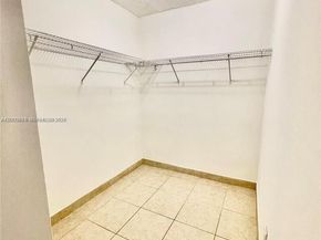 2320 S Cypress Bend Dr 204, Pompano Beach FL 33069