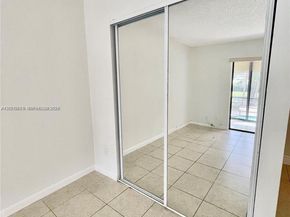 2320 S Cypress Bend Dr 204, Pompano Beach FL 33069