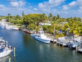 2740 NE 16th St, Pompano Beach FL 33062