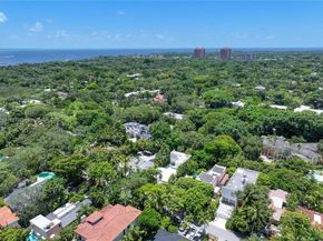 4048 Malaga Ave, Miami FL 33133