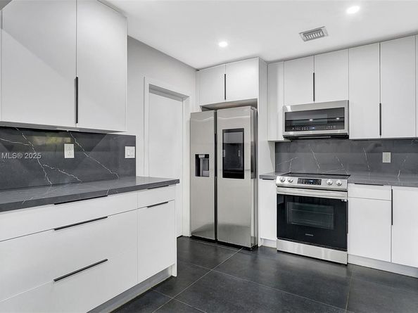 603 N 32nd Ave, Hollywood FL 33021