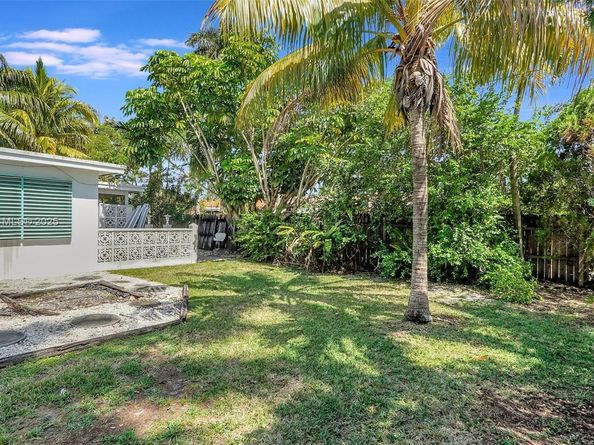 603 N 32nd Ave, Hollywood FL 33021