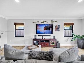 15462 SW 115th St, Miami FL 33196