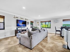 15462 SW 115th St, Miami FL 33196