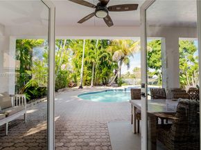 362 Lake Crest Ct, Weston FL 33326