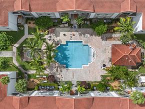 6861 SW 44th St 204, Miami FL 33155