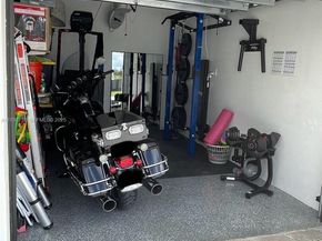 17831 NW 84th Ct, Miami FL 33015