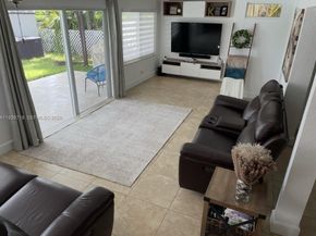 17831 NW 84th Ct, Miami FL 33015