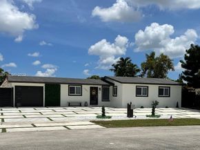 17831 NW 84th Ct, Miami FL 33015