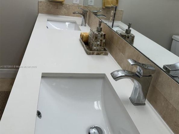 1930 NW 171st Ave, Pembroke Pines FL 33028