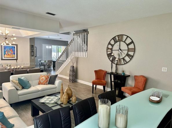 1930 NW 171st Ave, Pembroke Pines FL 33028