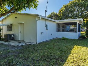 2301 NW 42nd Ave, Lauderhill FL 33313