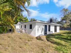 454 Dover Rd, Jupiter FL 33469