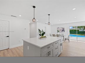 536 NW 7th St, Homestead FL 33030