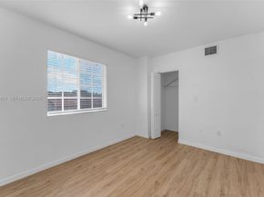 17040 SW 137th Pl, Miami FL 33177