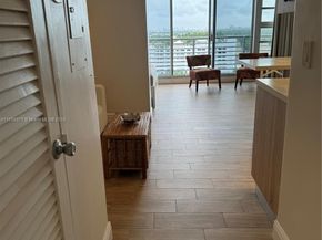 1720 Harrison St 15F, Hollywood FL 33020