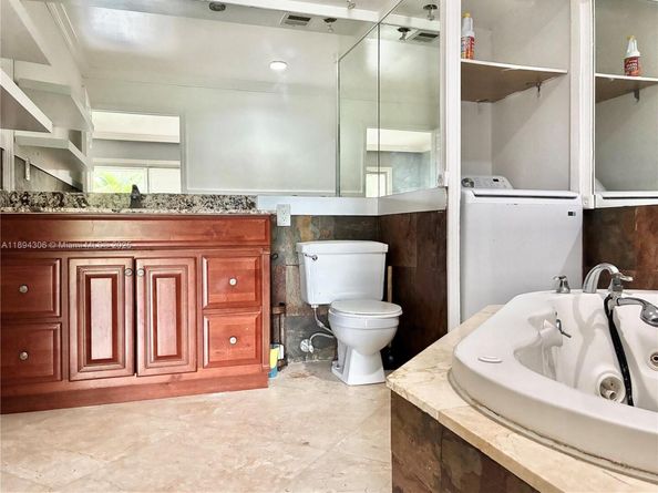 200 S Waterway Dr S 101, Lantana FL 33462
