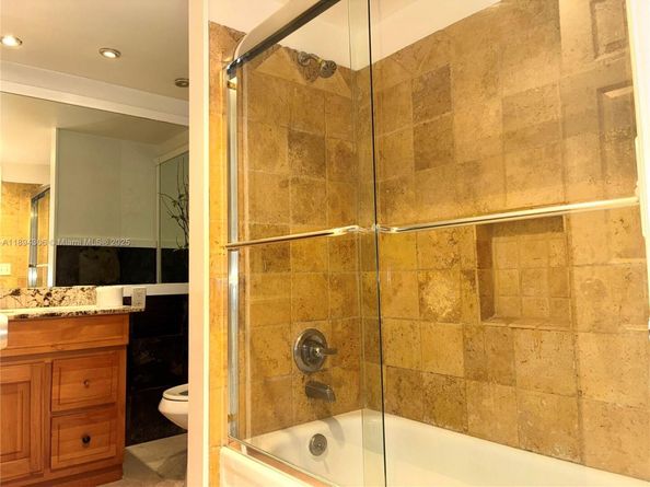 200 S Waterway Dr S 101, Lantana FL 33462