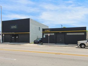 3267 NW 35th St, Miami FL 33142