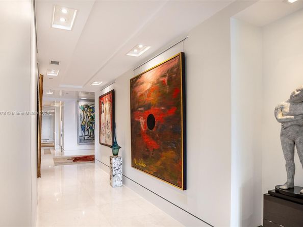 3535 Hiawatha Ave 403, Coconut Grove FL 33133