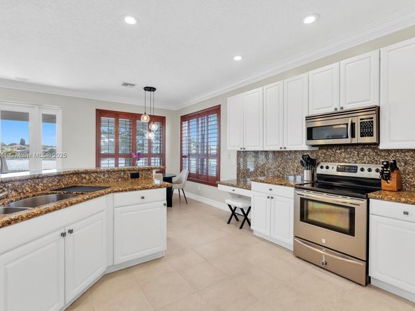 12641 Maypan Dr, Boca Raton FL 33428
