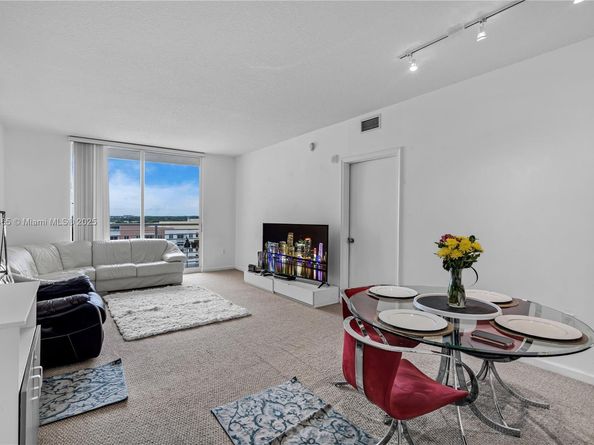 18800 NE 29th Ave 1022, Aventura FL 33180