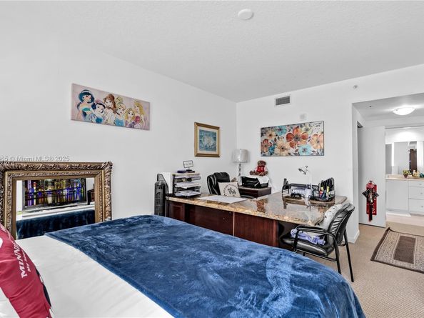 18800 NE 29th Ave 1022, Aventura FL 33180