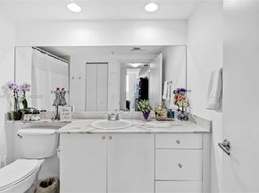 18800 NE 29th Ave 1022, Aventura FL 33180