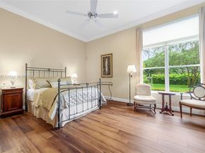 2518 Bay Pointe Ct, Weston FL 33327