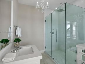 288 S Coconut Ln, Miami Beach FL 33139