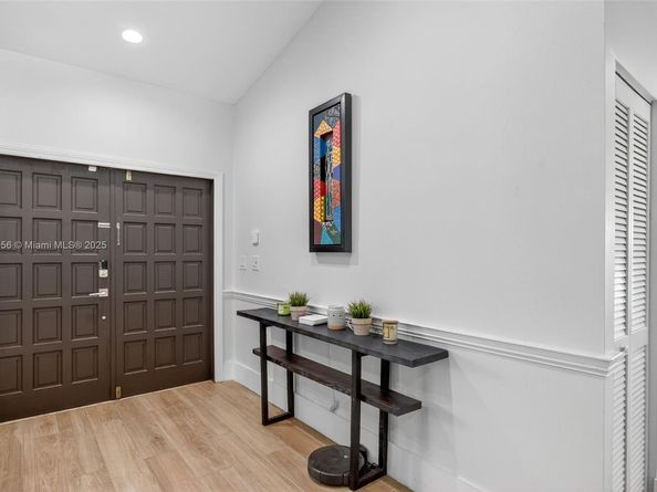 17500 SW 93rd Pl, Palmetto Bay FL 33157