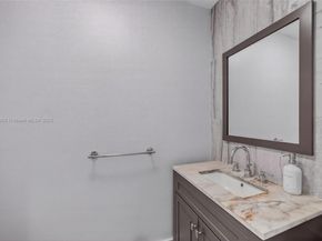 17500 SW 93rd Pl, Palmetto Bay FL 33157