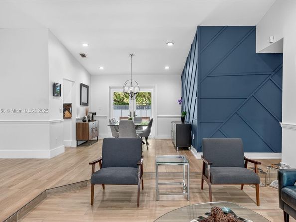 17500 SW 93rd Pl, Palmetto Bay FL 33157