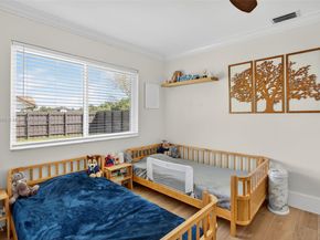 17500 SW 93rd Pl, Palmetto Bay FL 33157