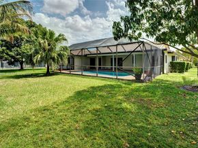 1768 NW 97th Ter, Coral Springs FL 33071