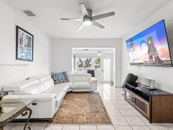 5340 SW 5th St, Miami FL 33134