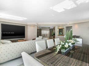 300 S Pointe Dr 1501, Miami Beach FL 33139