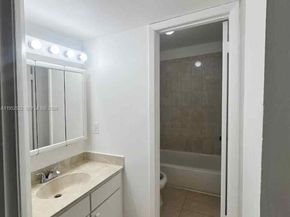 8719 NW 39th St 8719, Sunrise FL 33351