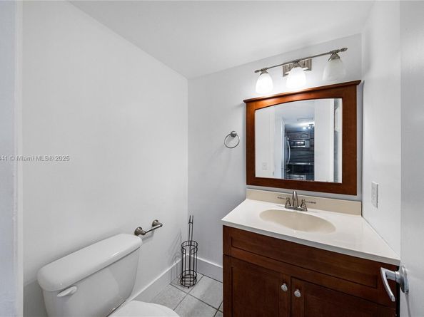 10700 SW 108th Ave C316, Miami FL 33176