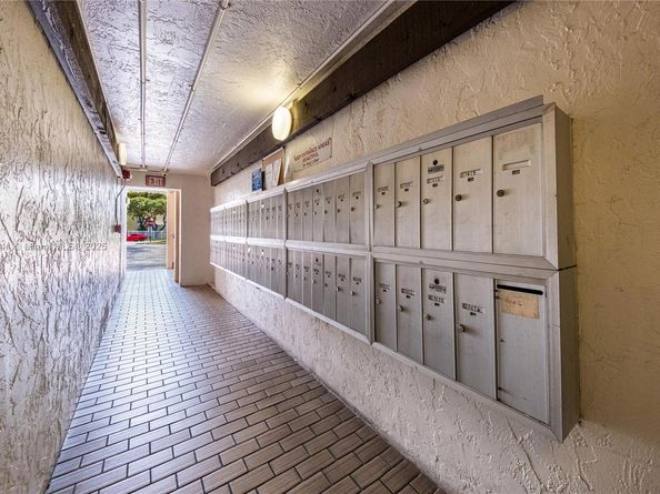 10700 SW 108th Ave C316, Miami FL 33176