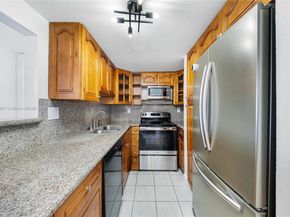 10700 SW 108th Ave C316, Miami FL 33176