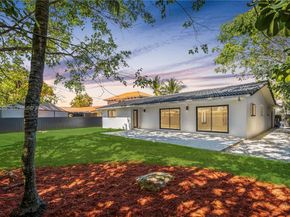 11660 Canal Dr, North Miami FL 33181