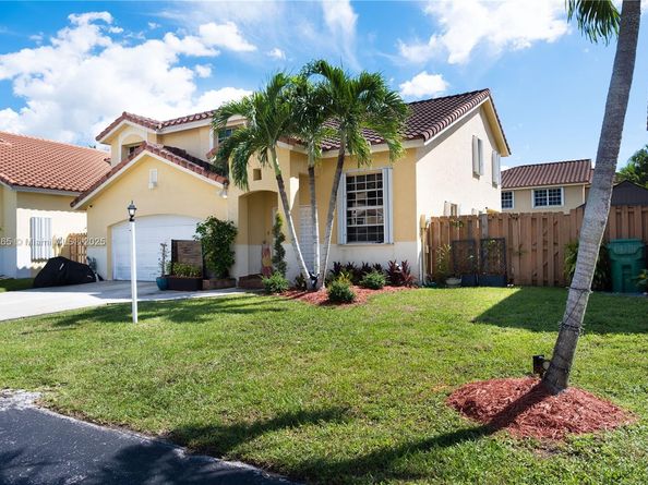 15602 SW 109th Ter, Miami FL 33196
