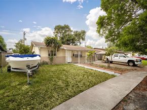 3430 N 65th Ave, Hollywood FL 33024