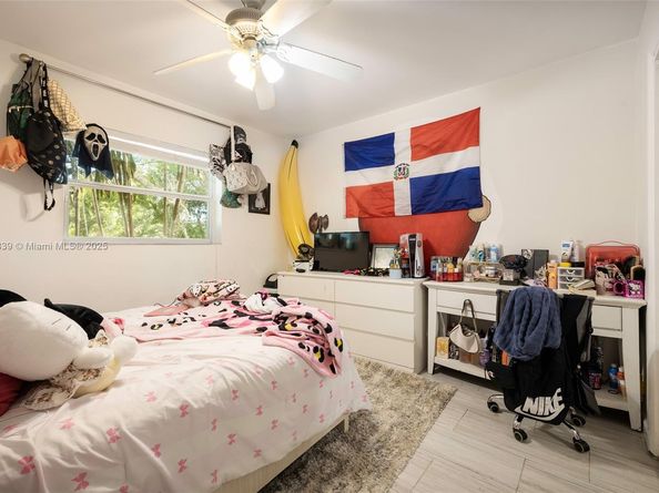 3430 N 65th Ave, Hollywood FL 33024