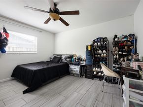 3430 N 65th Ave, Hollywood FL 33024