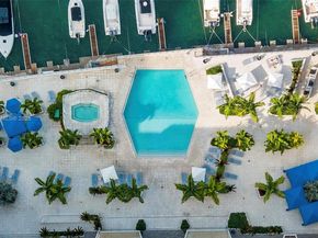 800 West Ave PH22, Miami Beach FL 33139
