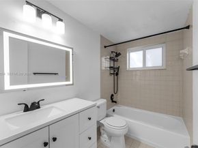 7722 Camino Real E218, Miami FL 33143