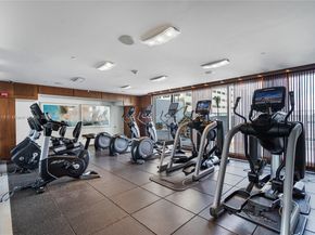325 S Biscayne Blvd 4115, Miami FL 33131