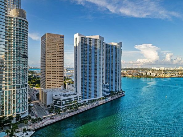 325 S Biscayne Blvd 4115, Miami FL 33131